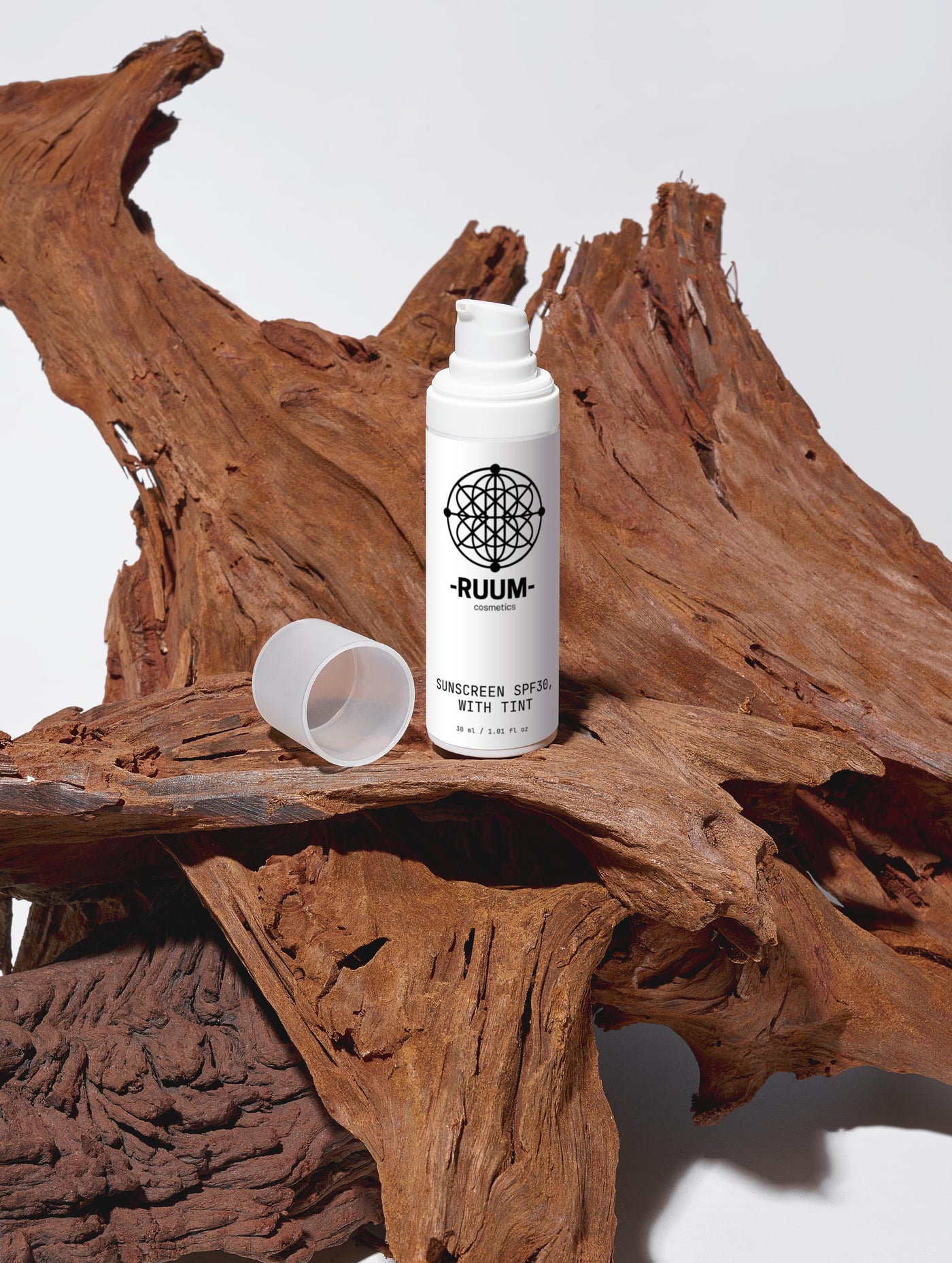 Sunscreen SPF30, with tint