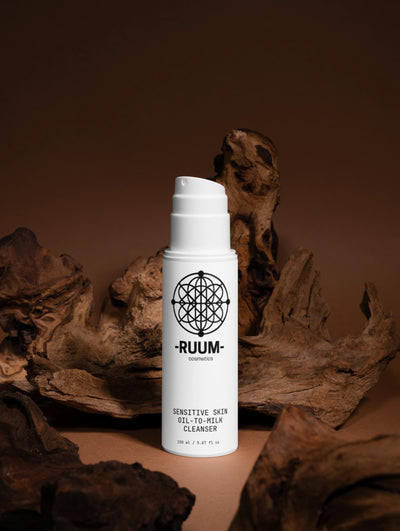 Sensitive Skin Oil-To-Milk Cleanser